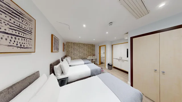 غرفة جونيور سوبيريور بسريرين منفصلين بشرفة، Msk Hotel 82 London 1/7