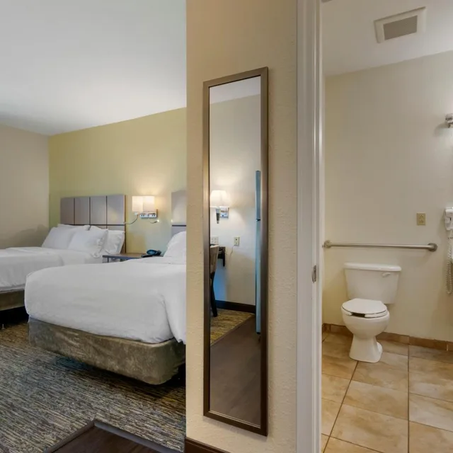 جناح بسرير مزدوج، Candlewood Suites Reading 1/1