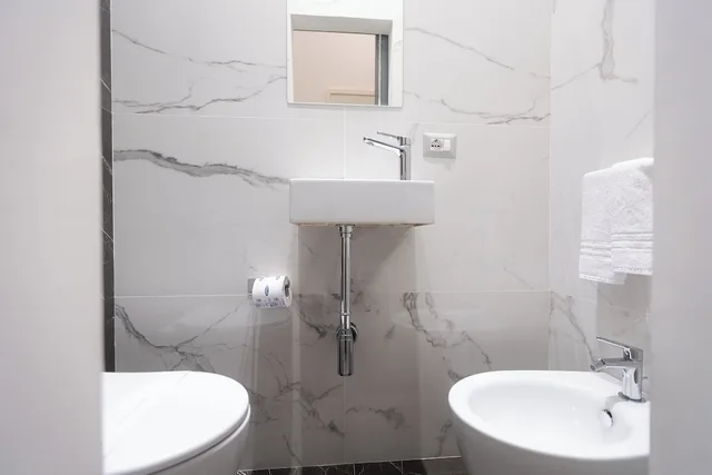 جناح عائلي بسرير كينج وسريرين منفصلين، Hotel Castellino Roma 8/10