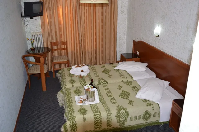 غرفة بسرير مزدوج أو سريرين منفصلين بإطلالة على الجبل، Hani Zisi Hotel 4/7