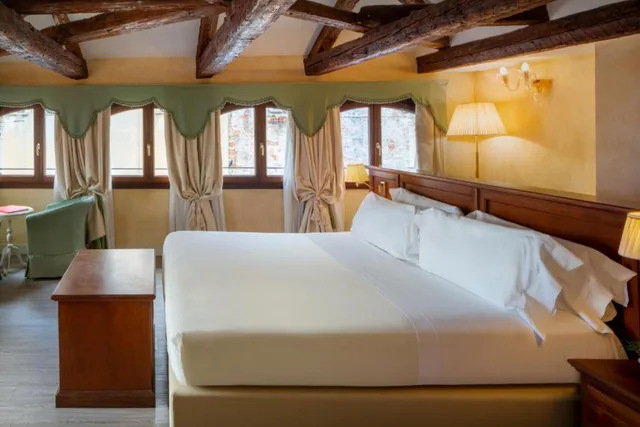 غرفة بريميوم سوبيريور بسرير مزدوج، Maison Venezia Una Esperienze 1/5