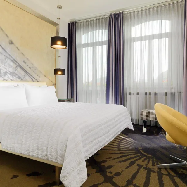 غرفة ديلوكس بسرير كينج، Le Meridien Grand Hotel Nurnberg 2/9