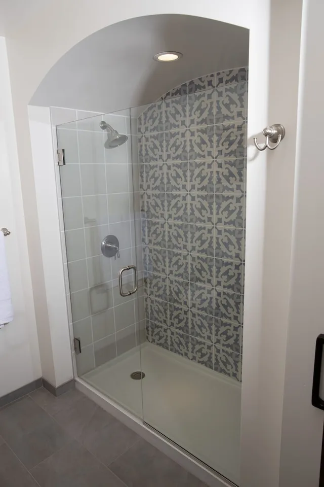غرفة قياسية بسرير كينج، La Playa Inn Santa Barbara 4/5