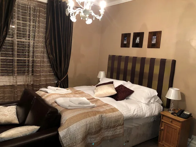 غرفة قياسية بسرير مزدوج، Satis House 1/1