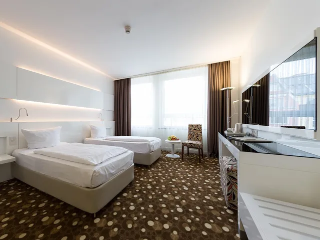 غرفة قياسية، Hotel Bayer S 1/2