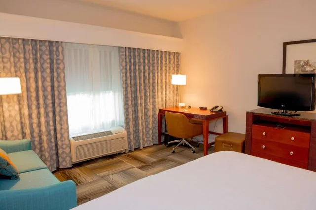 استوديو بسرير كينج مع أريكة لذوي الإعاقة، Hampton Inn Suites Riverside Corona East 3/8