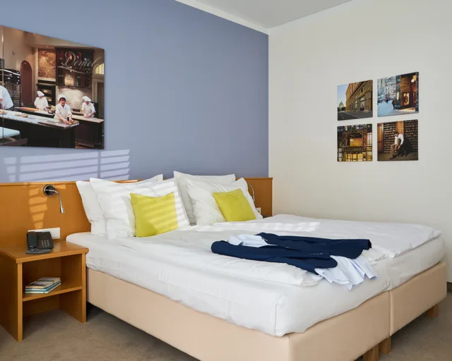 غرفة سوبيريور بسرير مزدوج بإطلالة على الفناء، Henriette Stadthotel 1/4