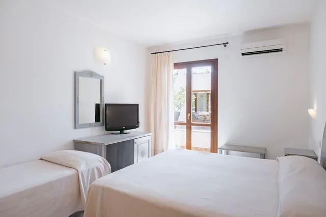 غرفة قياسية ثلاثية، Hotel Angedras 4/9