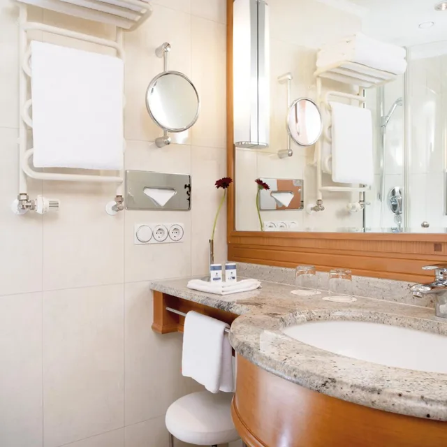 Room, Double Bed, Park Side، Travel Charme Strandidyll Heringsdorf 3/4