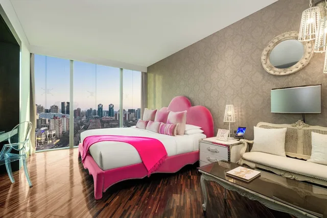جناح ديلوكس بسرير كينج بشرفة، Hotel Eclat Beijing, an SLH Hotel 4/6