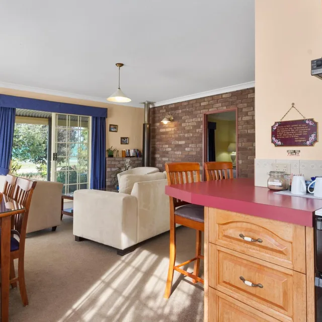 2 Bedrooms, Pier, Cottage، Swansea Cottages & Motel Suites 7/10