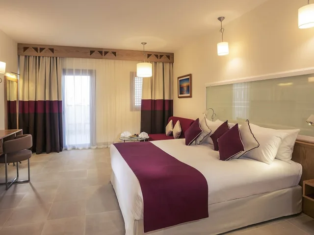 Superior, Double Bed, Garden Side، Mercure Hurghada 1/9