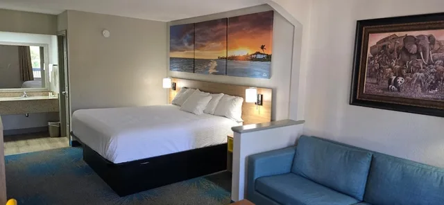 جناح استوديو بسرير كينج، Days Inn by Wyndham Elberton 6/6