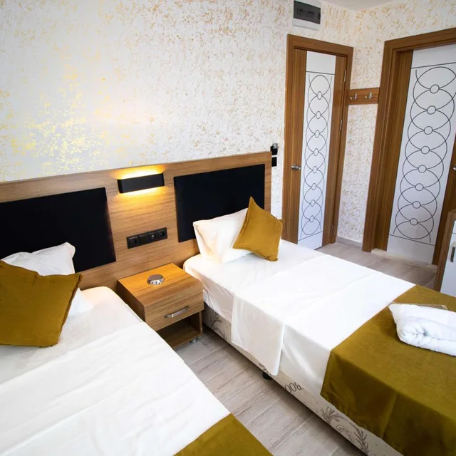 غرفة بسرير مزدوج أو سريرين منفصلين، Ersoy Ikiz Otel 4/10