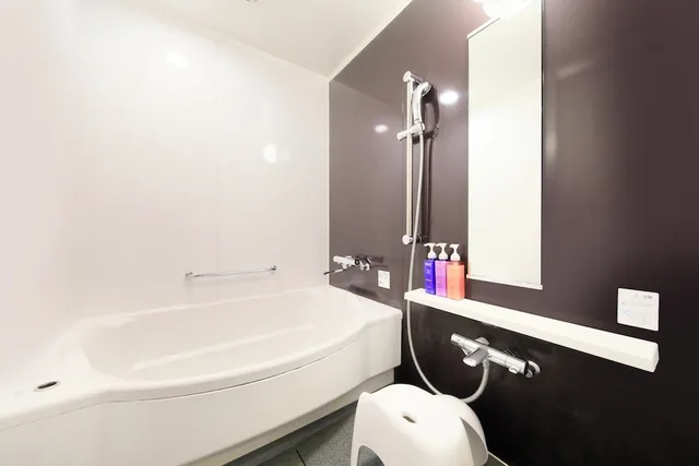 غرفة بريميوم بثلاثة أسرّة، Richmond Hotel Tokyo Suidobashi 2/4