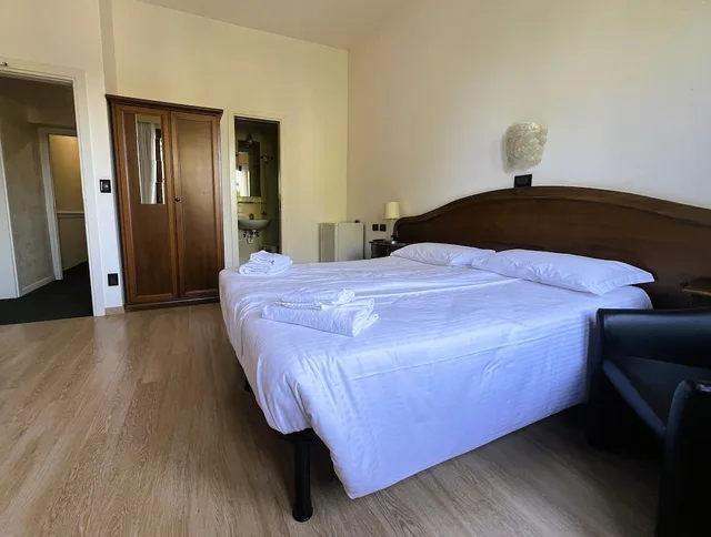 غرفة بسريرين منفصلين، Hotel Cristallo 5/10