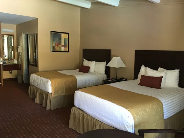 غرفة بسريرين مزدوجين لذوي الإعاقة، Travelodge By Wyndham Lakeland 3/10