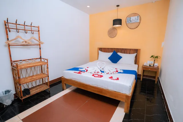 غرفة قياسية بسرير مزدوج، Grand Elevation Hotel 2/9