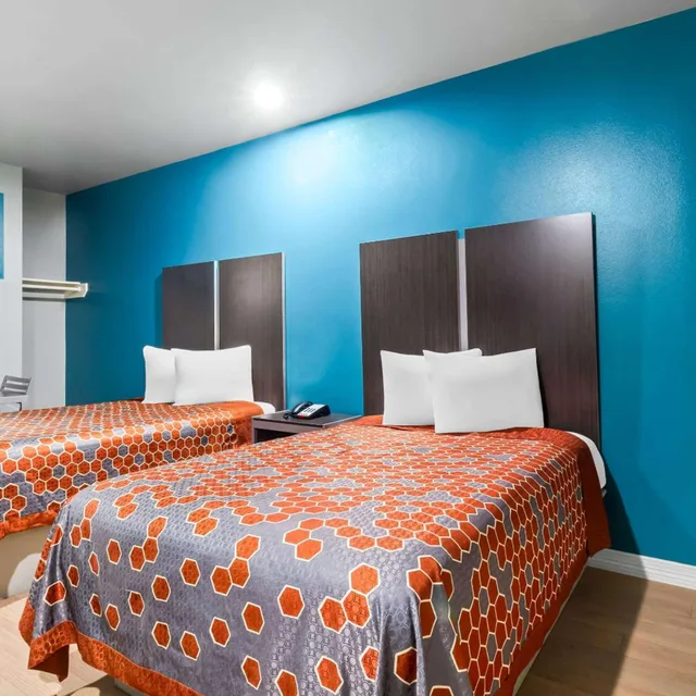 Efficiency, Quadruple، Econo Lodge Inn & Suites Channelview - Houston East 1/4
