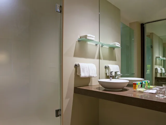 جناح بسريرين منفصلين بغرفة نوم واحدة، FOUR POINTS BY SHERATON PERTH 6/6