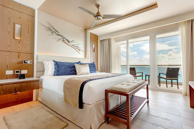 Luxury, Suite, King Bed, Ocean Front, Royalton CHIC Cancun, An Autograph Collection (ex Royalton Cancun) 3/7