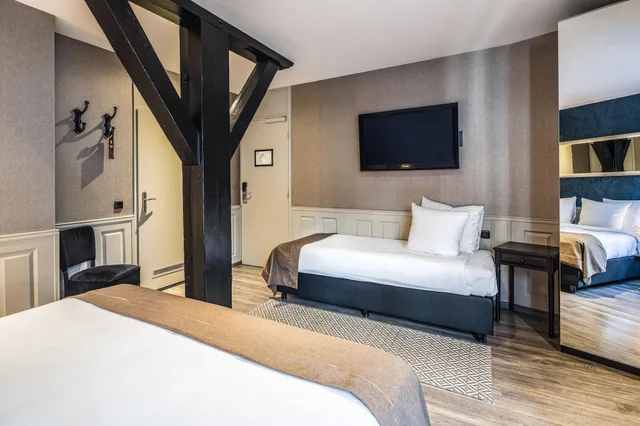 Room, Triple, Sint Nicolaas 2/4