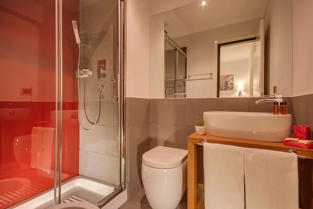 2 Bedrooms, Connecting, City, Quadruple, Twin Beds, Sofa، Tritone Top House 2/3