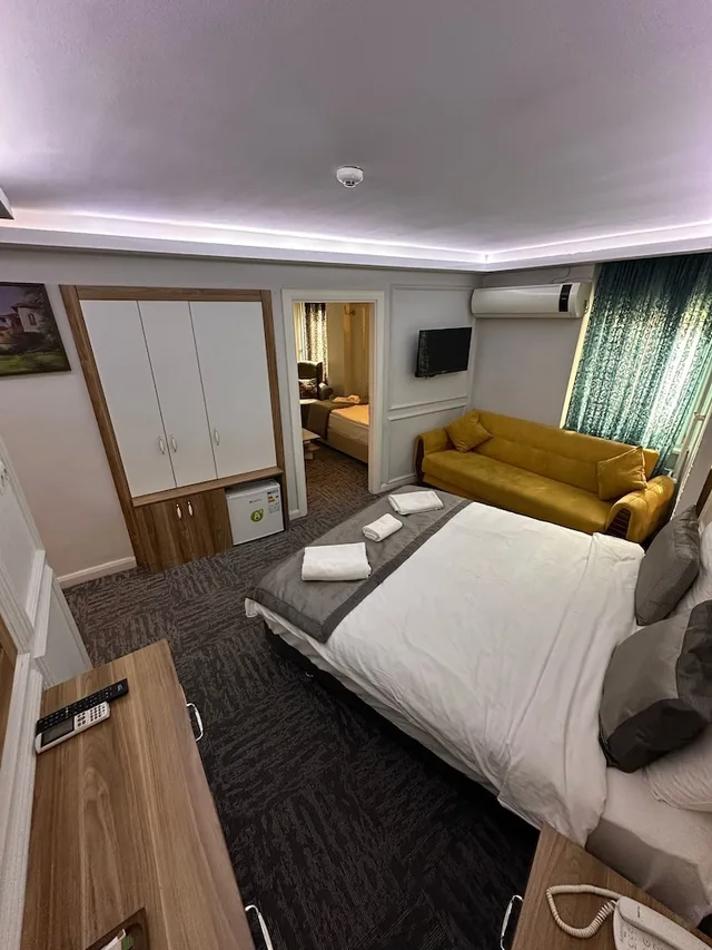 جناح عائلي بسرير مزدوج وسريرين منفصلين، Grand Heykel Hotel 3/4