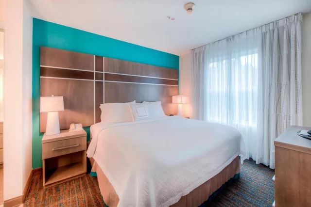 جناح بسرير كينج بغرفتي نوم، Residence Inn Wilmington Landfall 4/7