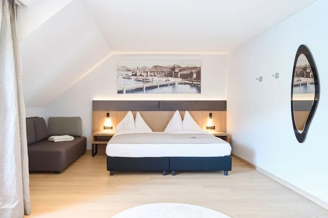 غرفة سوبيريور بسريرين منفصلين بإطلالة على البحيرة بشرفة مع أريكة، Seehotel Kastanienbaum 2/10