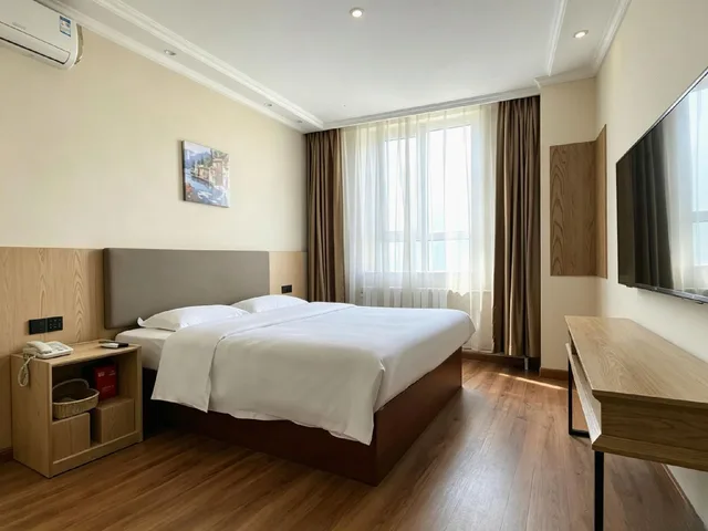 Superior, Double Bed, GreenTree Inn Beijing Changyang Town Jiazhou Shuijun Express Hotel 1/2