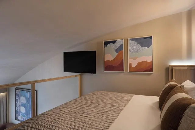 Loft, Suite, King Bed, Beach Front, APHI KALLI Resort 2/3