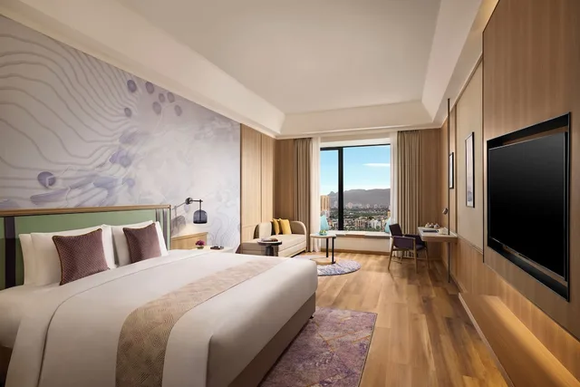 Superior, King Bed, Vivanta Thane LBS Road 2/7
