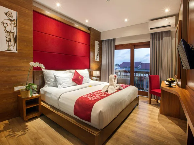 Double or Twin Bed, The Kirana Canggu Hotel 4/8