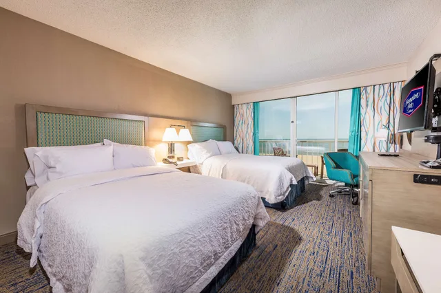 غرفة كلاسيكية بسريرين مزدوجين لذوي الإعاقة، Hampton Inn Virginia Beach-Oceanfront North 1/3