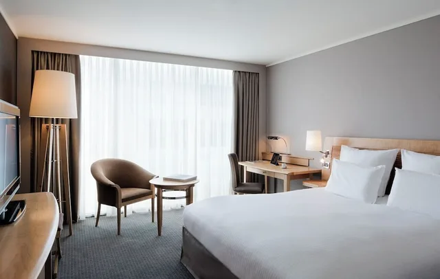 غرفة كلاسيكية بسرير كينج، Pullman Paris Centre Bercy 1/4