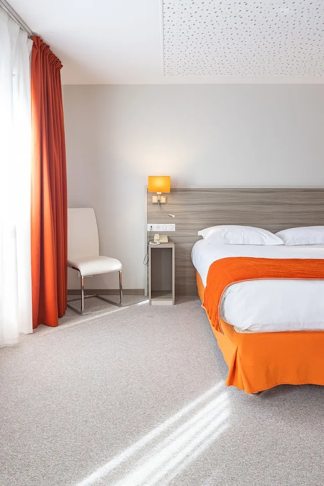 Comfort, Double Bed, Hotel Saint Laurent 1/10