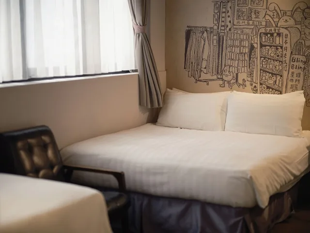 غرفة عائلية ثلاثية بسرير مزدوج وسرير فردي بإطلالة على المدينة، Cho Hotel 5/10