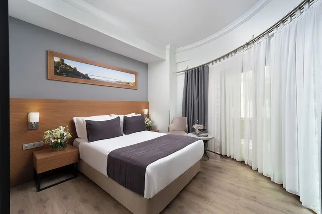 Adjoining, 2 Rooms, Standard, Double and Twin Beds، Orka Royal Hotel 10/10