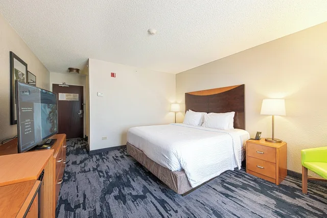 استوديو بسرير كينج، Fairfield Inn Suites Chicago Naperville 1/5