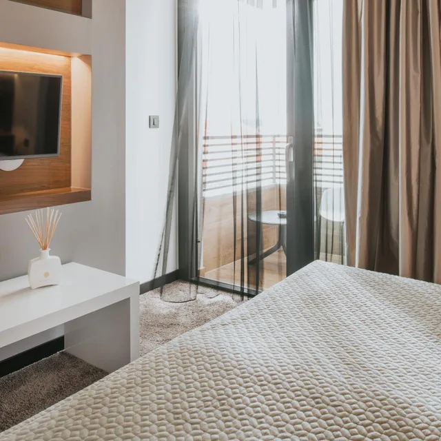 Deluxe, Double Bed, Lateral Side Sea View, Hotel Ani - Adults Only 3/5