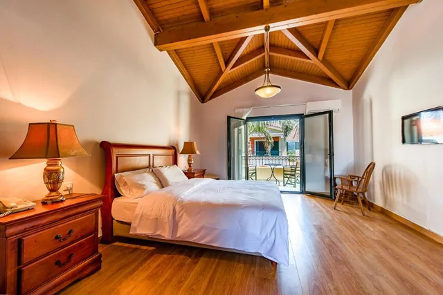 غرفة قياسية بإطلالة على البحر، Messina Resort 1/1