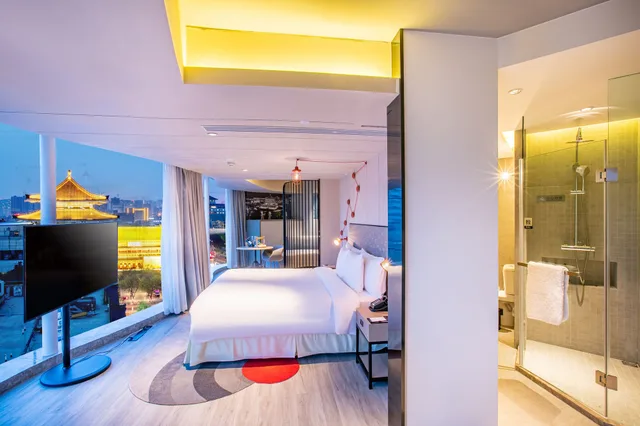 Panorama, Suite, Queen Bed, Citadines Xi'an Central 2/4