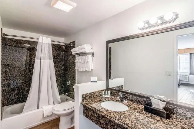 غرفة قياسية بسريرين كوين، Hampton Inn and Suites Mary Esther Fort Walton Beach 4/4
