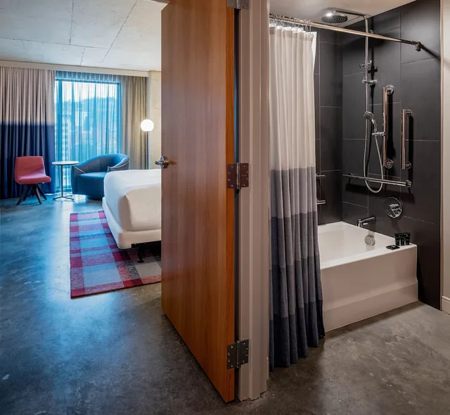 Room, King Bed, Accessible, Hyatt Centric Downtown Portland 5/5