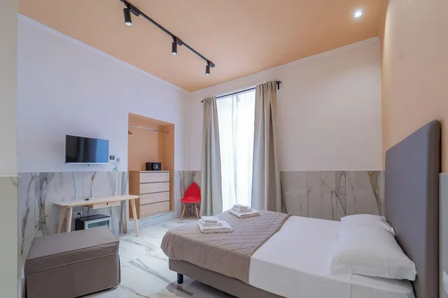G, Deluxe, Triple, Annex، B&B Le 4 Stagioni Dante's Suites 2/5