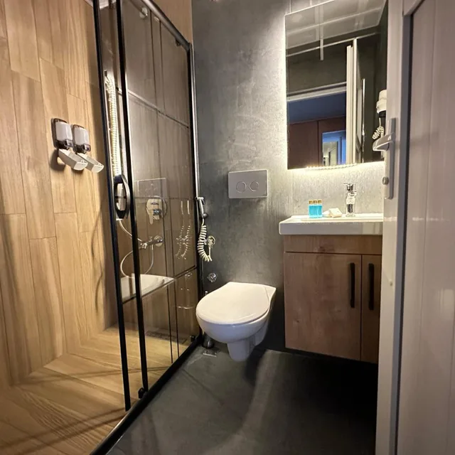غرفة رباعية بإطلالة على الجبل، Butik Inceli Hotel 7/8