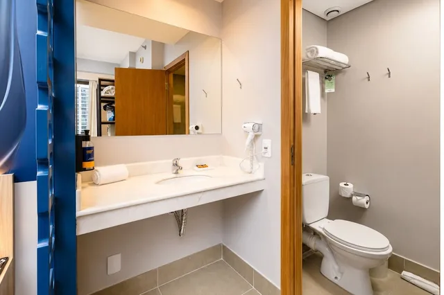 غرفة ديلوكس مفردة بسريرين منفصلين، Comfort Hotel Joinville 8/9