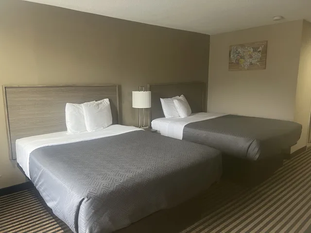 غرفة بسريرين كوين للمدخنين، Econo Lodge Florence - Darlington 1/4