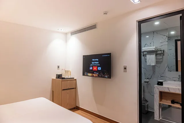 Superior, Queen Bed, No Window، Colline Dalat 10/10